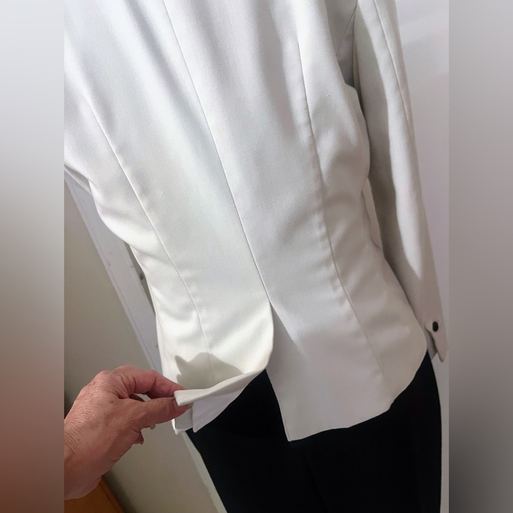 Off-White One button Blazer with Tailored fit - Picture 8 of 15